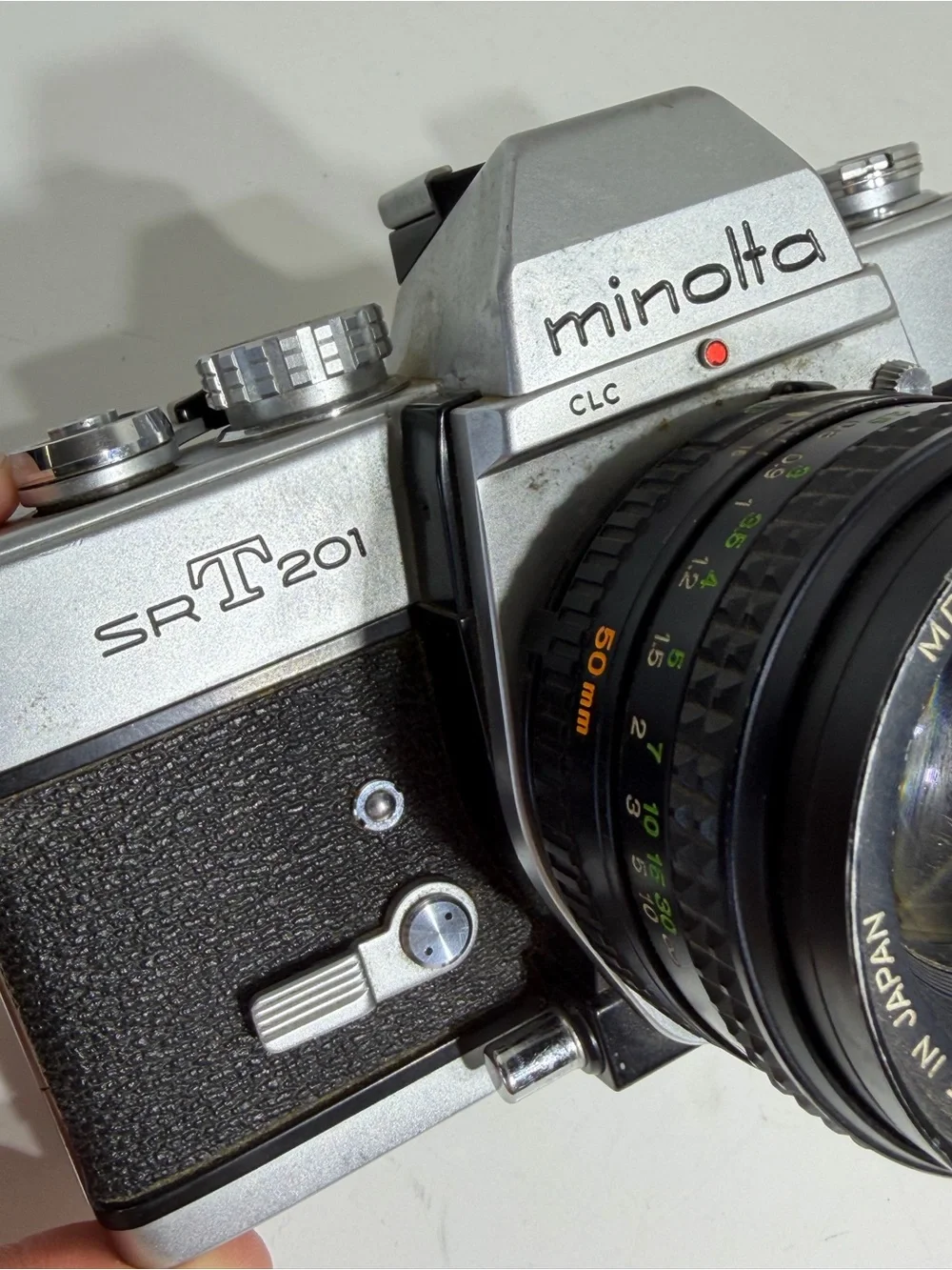 Vintage Minolta SR-T 201 35mm Film Camera with MD Rokkor-X 50mm Lens